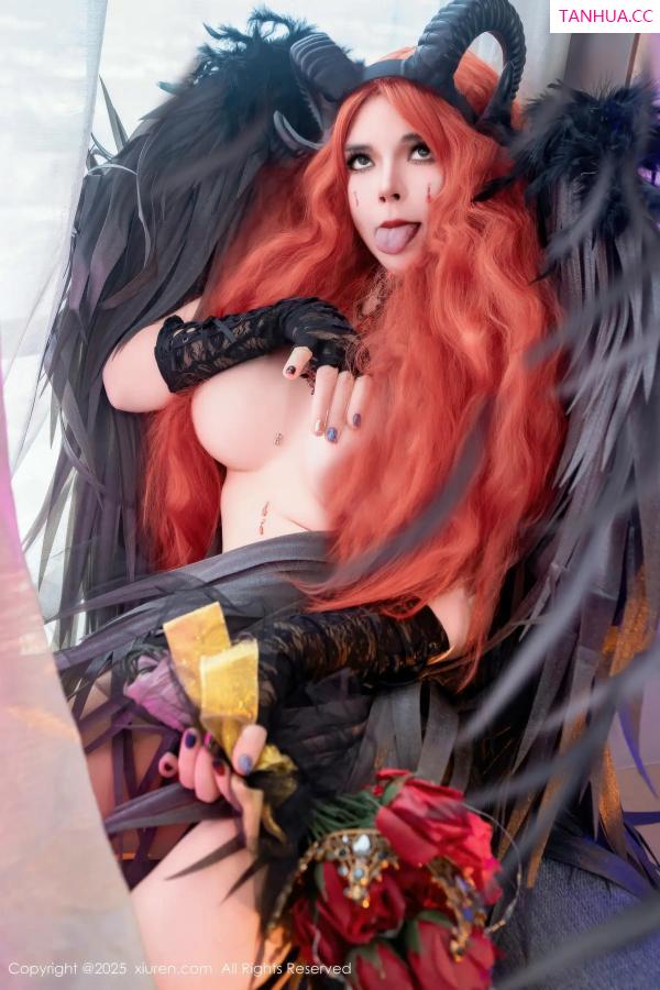 伊丽莎有点白  [XiuRen]高清写真图 2025.11.17 No.10994 伊丽莎有点白 蕾丝情趣内衣第34张图片